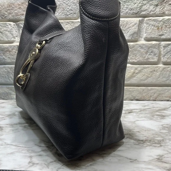 Dooney & Bourke Belvedere Logo Lock shoulder bag in black pebbled leather. W/COA - Picture 2 of 14